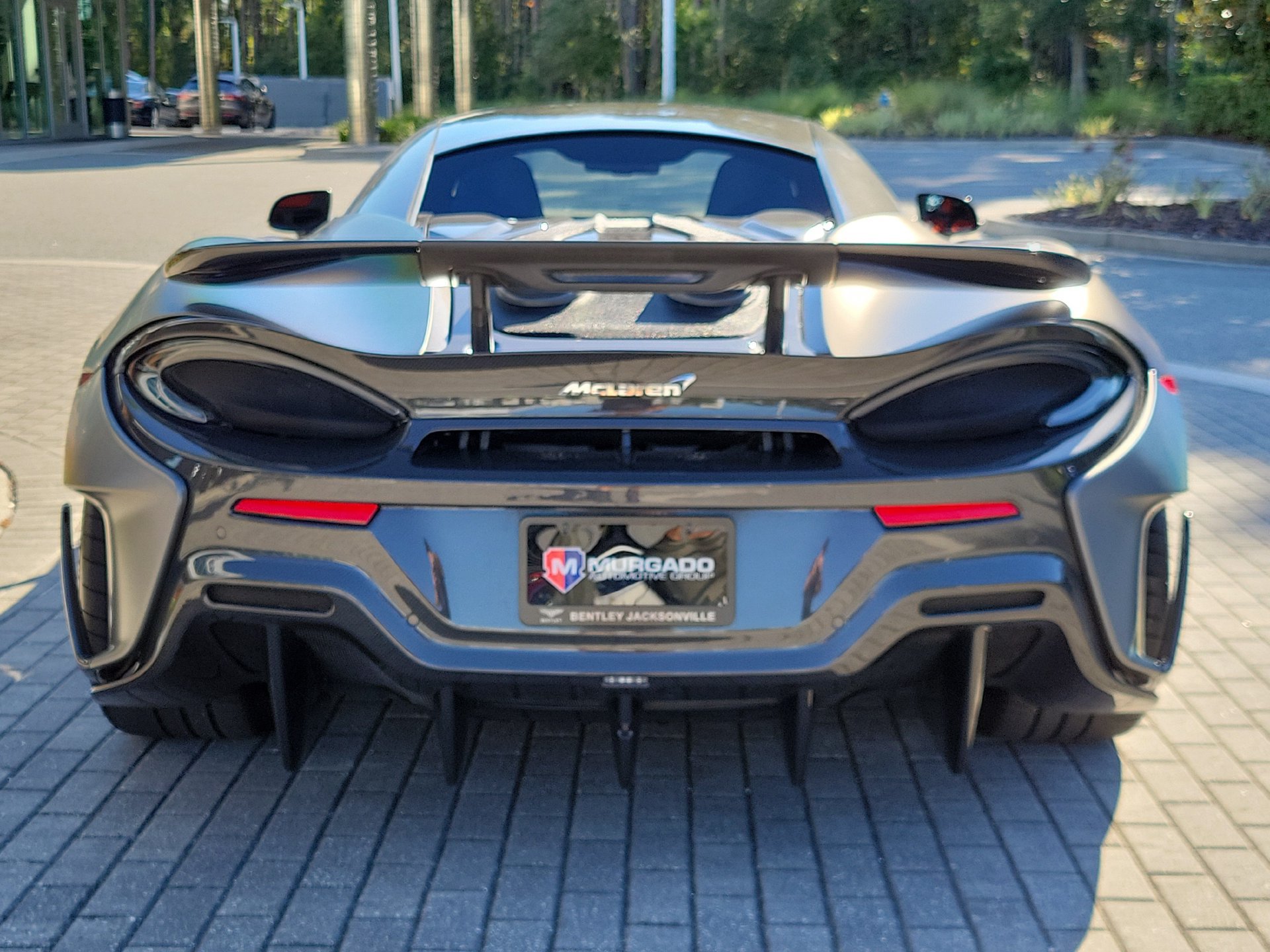Used 2019 McLaren 600LT RWD image 10