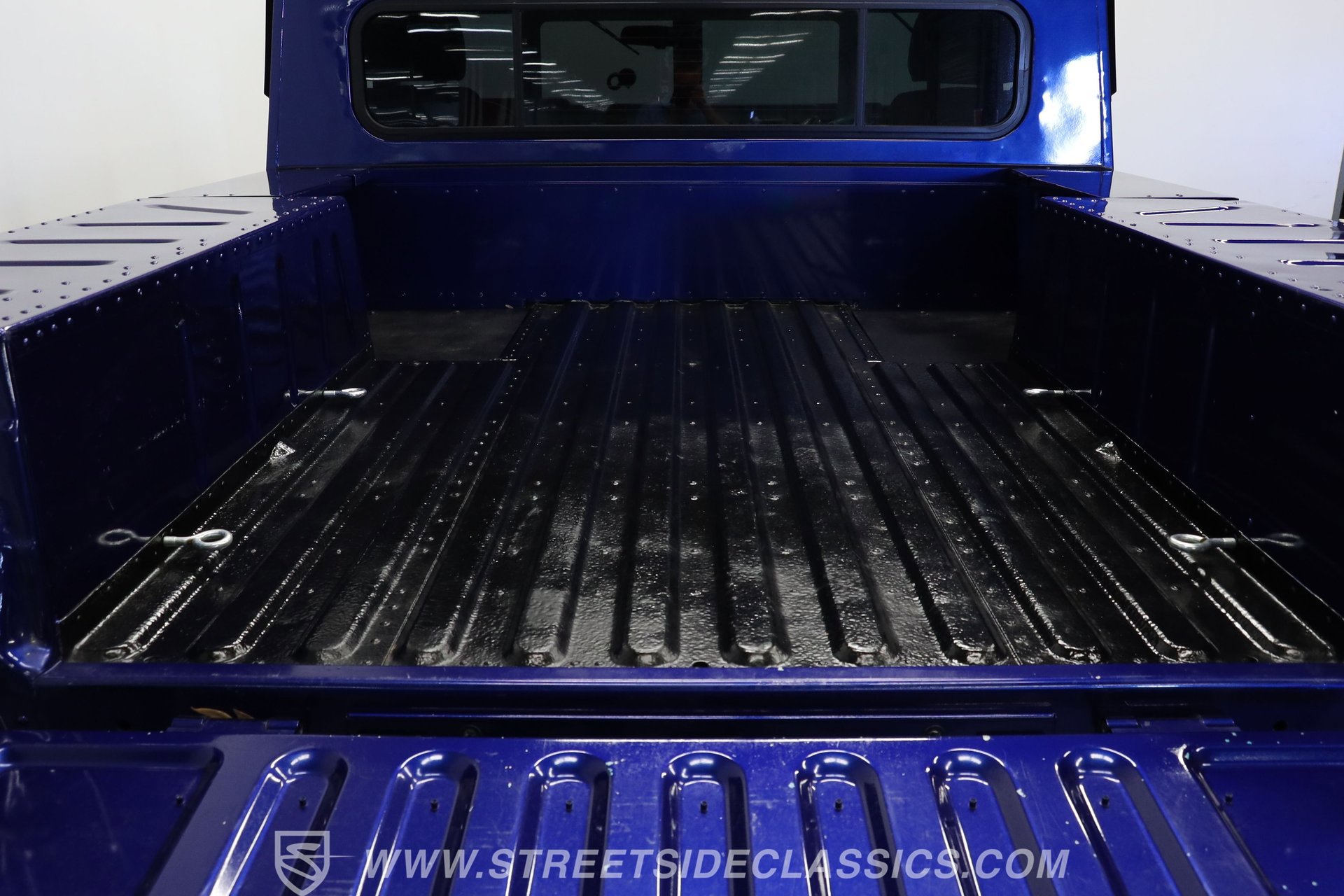 Used 2003 HUMMER H1 2-Door Hard Top image 4