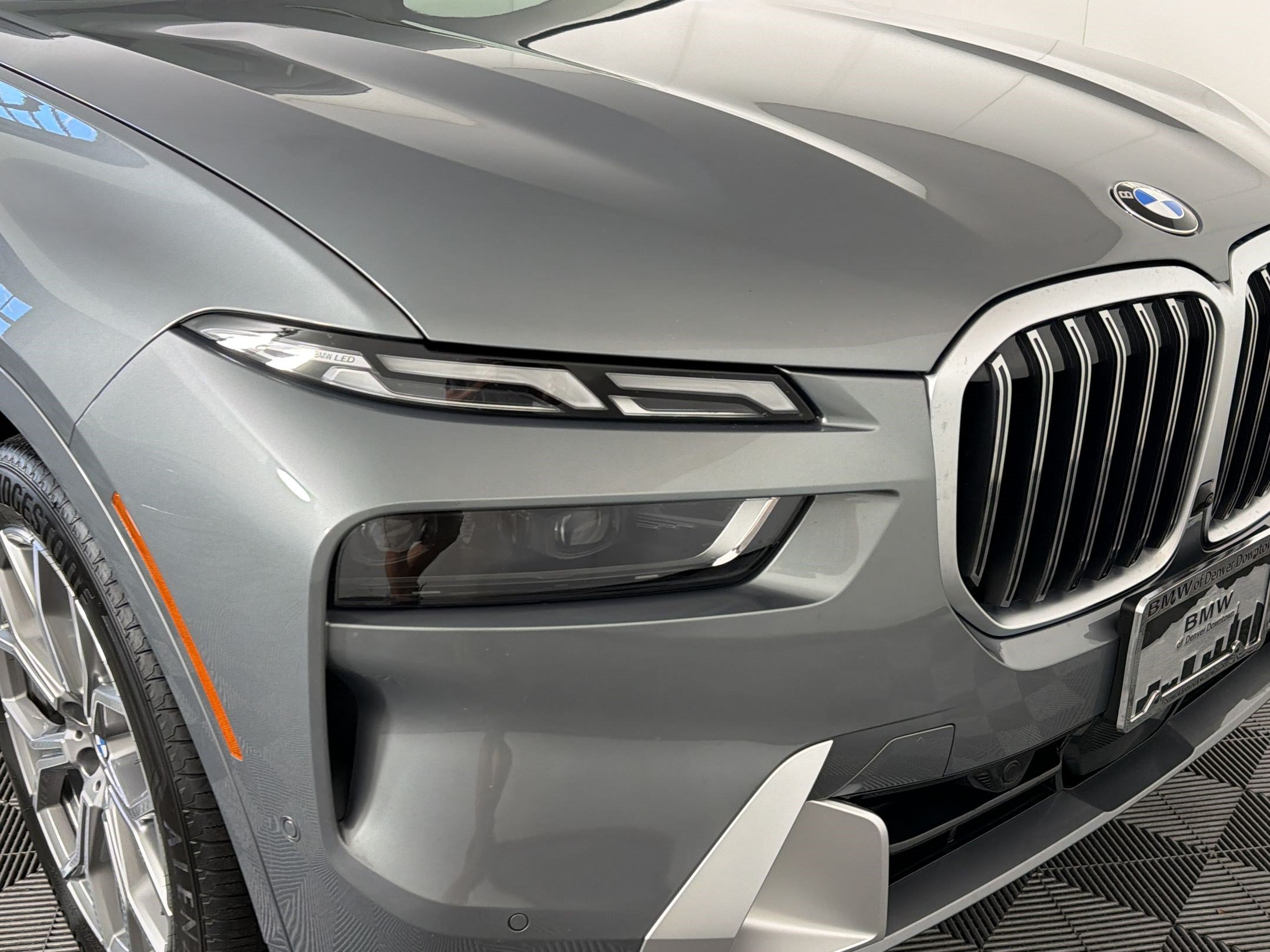 Used 2026 BMW X7 xDrive40i w/ Premium Package AWD/4WD image 12