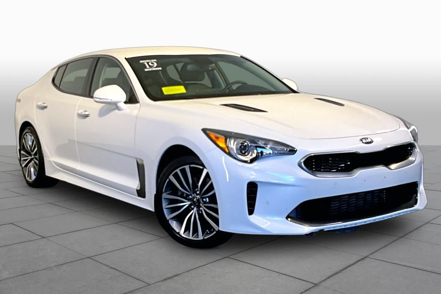 Used 2019 Kia Stinger RWD image 3