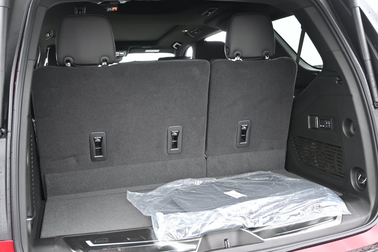 New 2027 GMC Yukon AT4 Ultimate AWD/4WD image 47