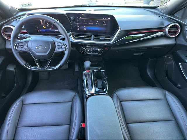 Used 2024 Chevrolet Trax RS w/ Sunroof Package image 7