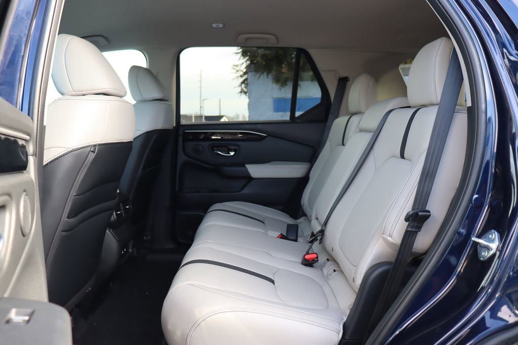 Used 2026 Honda Passport RTL image 12