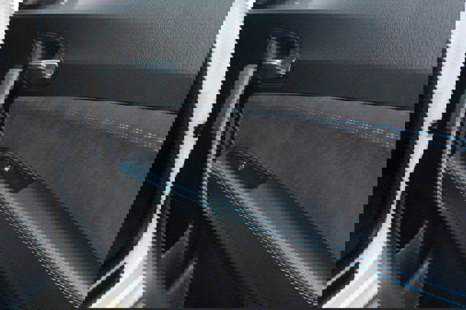 Used 2018 BMW M2 image 30