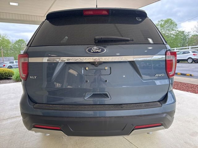 Used 2019 Ford Explorer XLT w/ Equipment Group 202A AWD/4WD image 5