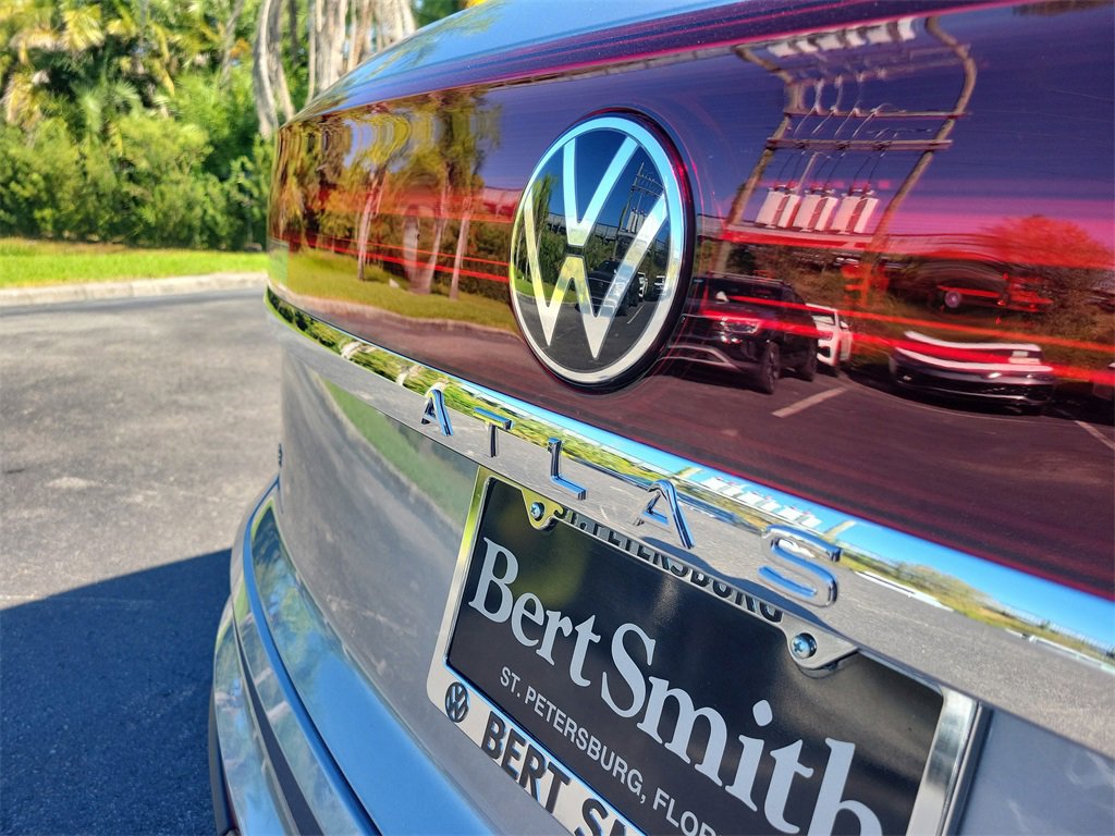 New 2026 Volkswagen Atlas Cross Sport SE image 6