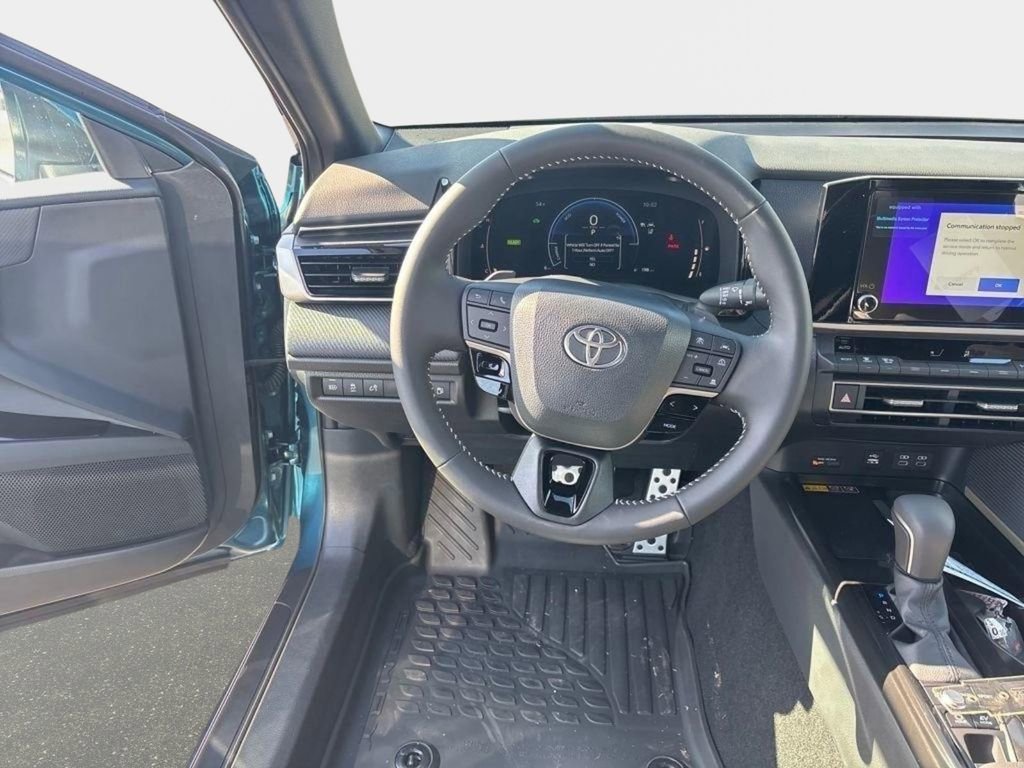 New 2026 Toyota Camry SE image 15