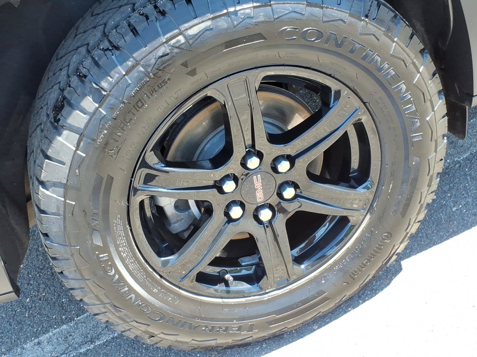 Certified 2023 GMC Acadia AT4 w/ LPO, Floor Liner Package AWD/4WD image 6