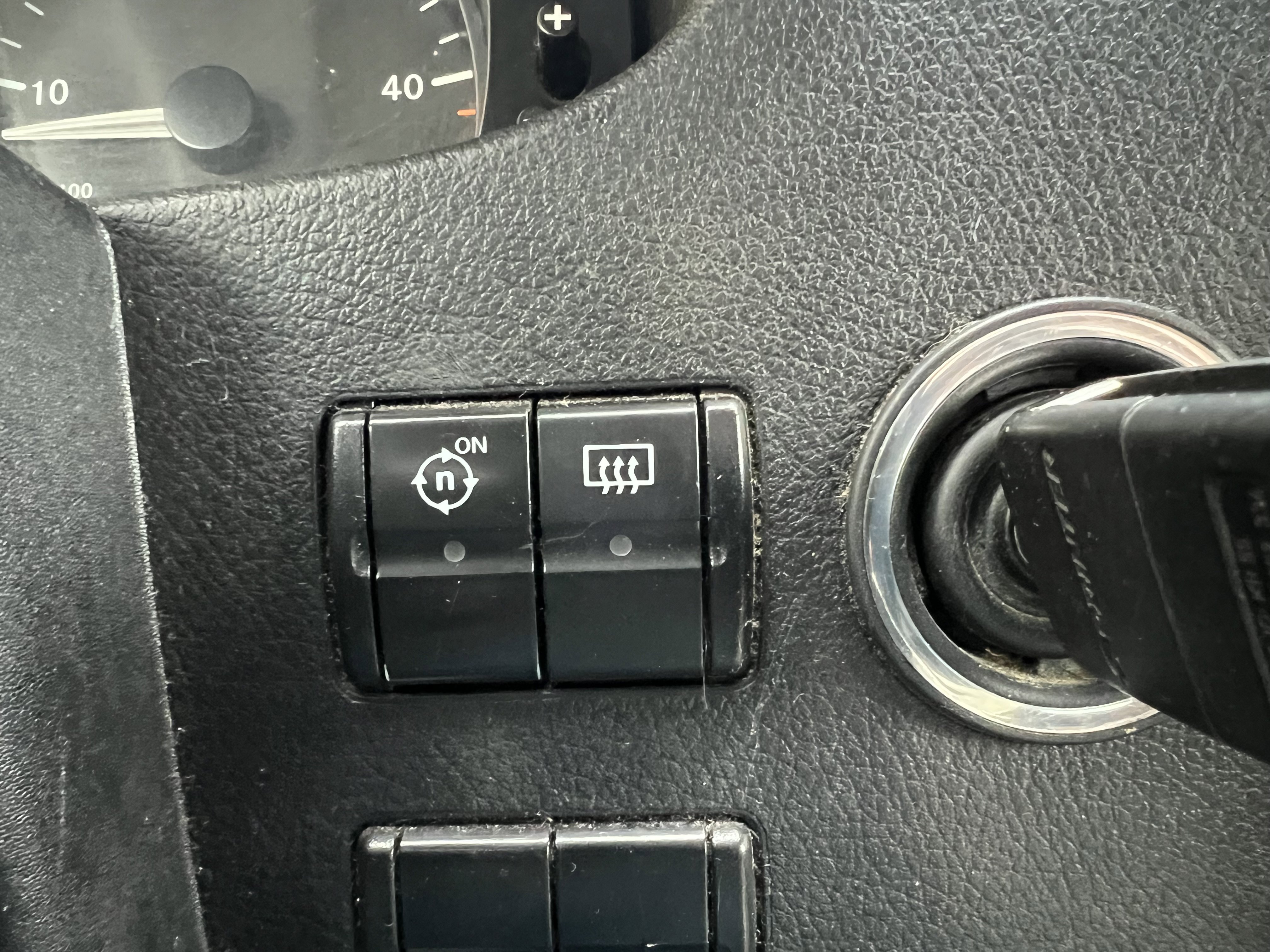 Used 2013 Freightliner Sprinter 3500 image 29