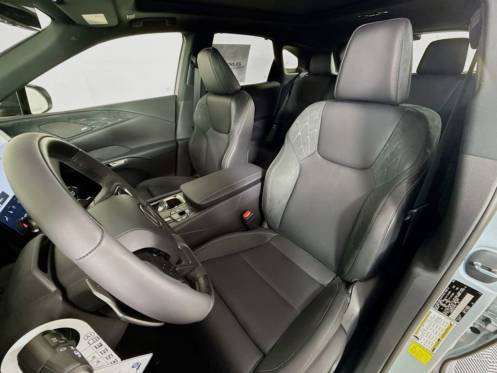 New 2025 Lexus RX 350 AWD image 16