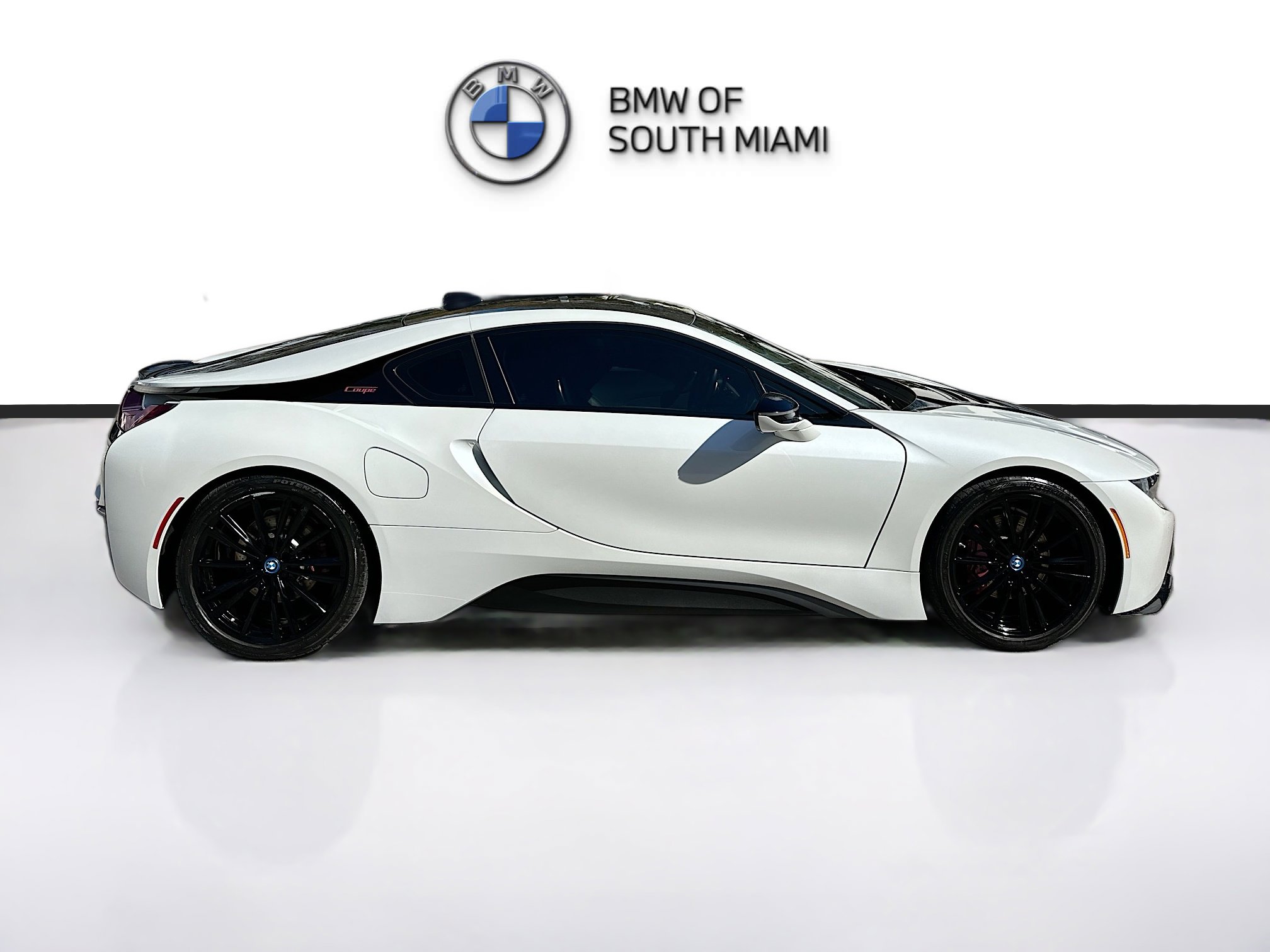 Used 2019 BMW i8 Coupe image 8