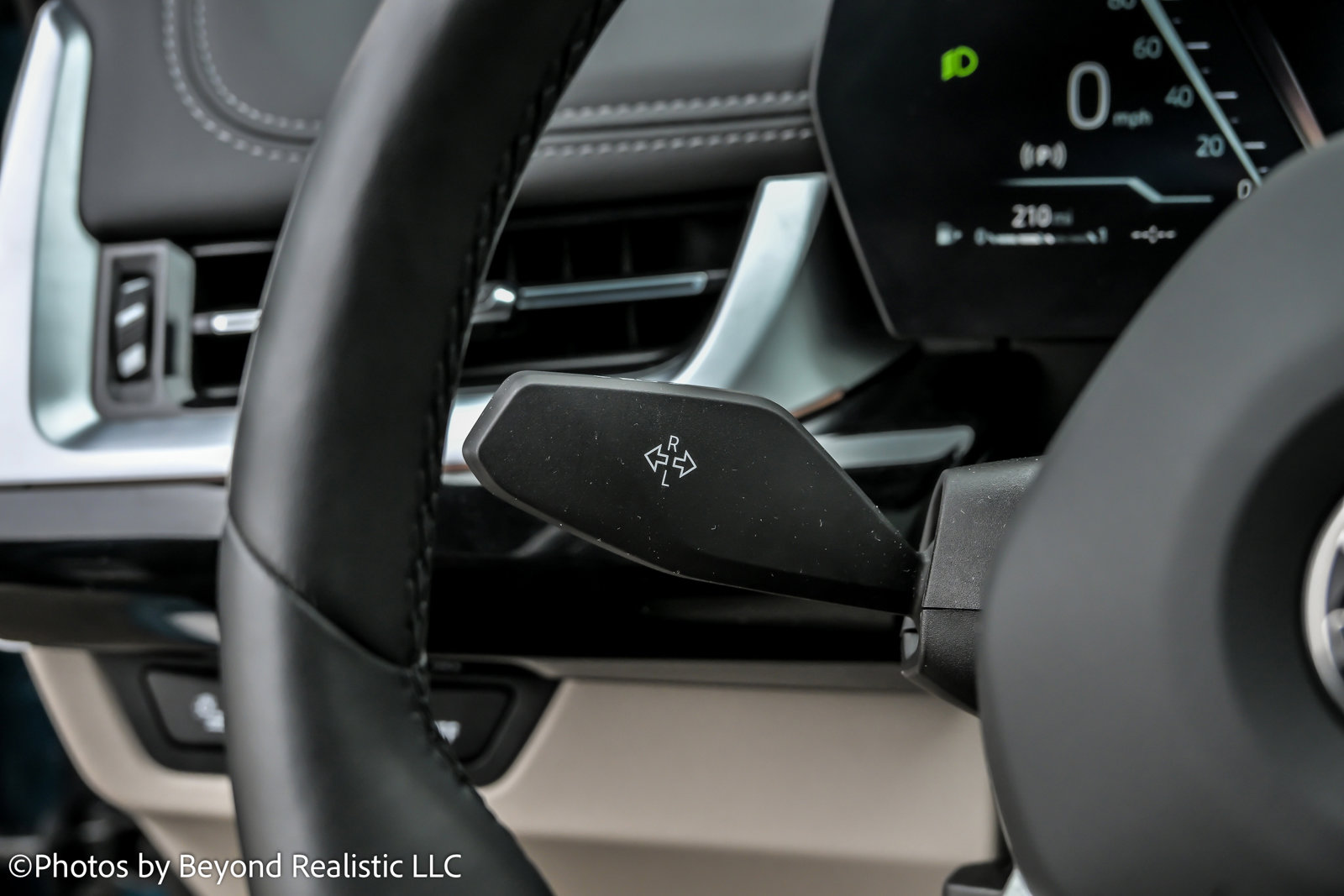 Used 2023 BMW X1 xDrive28i w/ Premium Package image 36