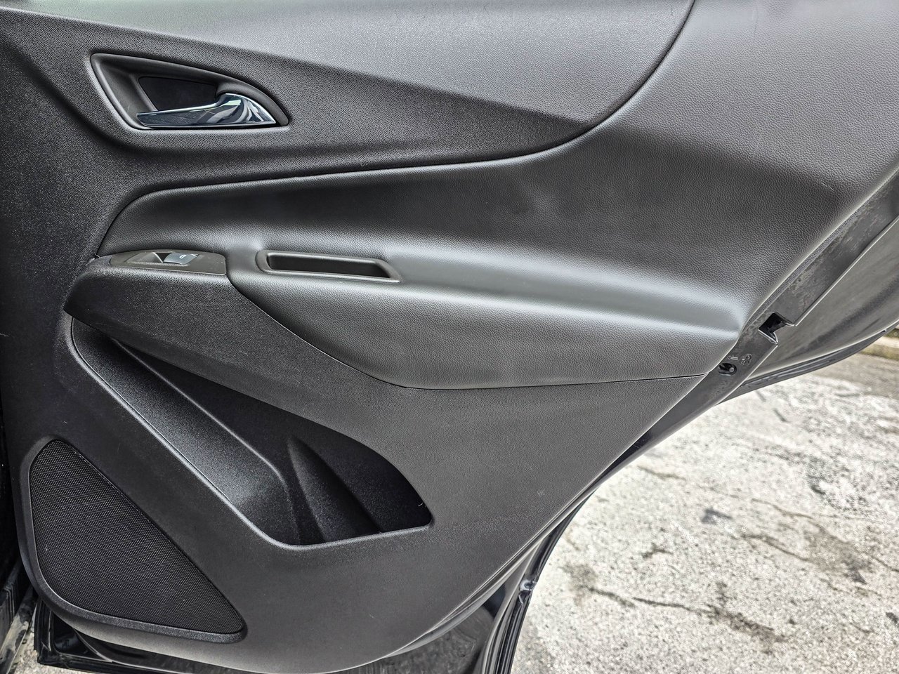 Certified 2024 Chevrolet Equinox LT image 34