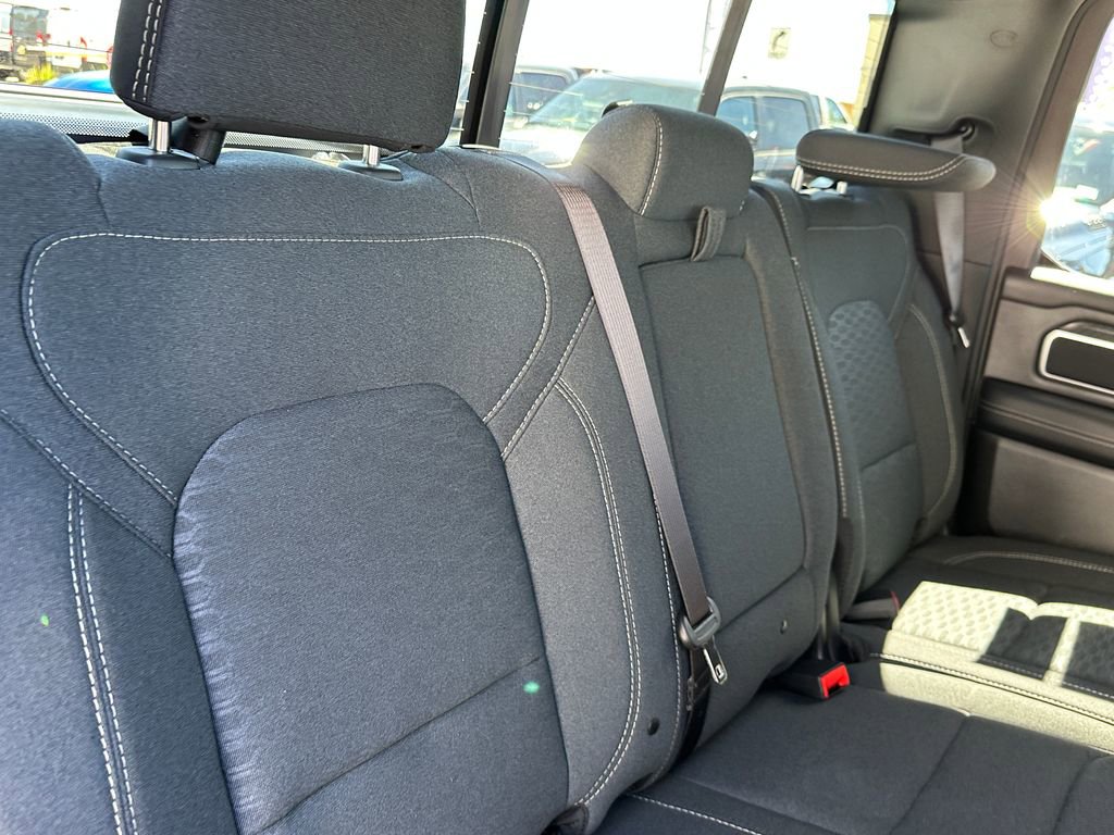 New 2026 RAM 1500 4x4 Crew Cab image 16