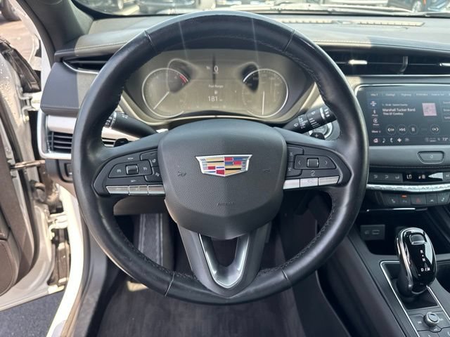 Used 2021 Cadillac XT4 Premium Luxury w/ Cold Weather Package AWD/4WD image 14