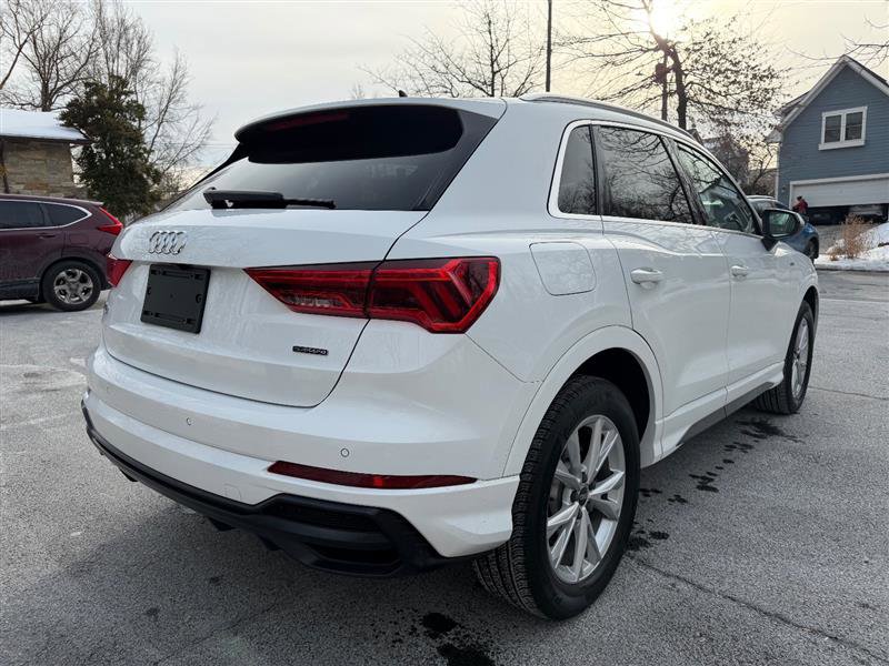Used 2022 Audi Q3 2.0T Premium w/ Convenience Package image 8