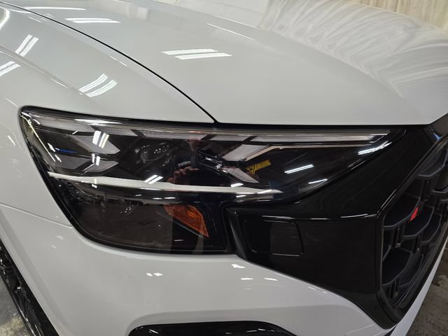 New 2027 Audi SQ8 Prestige AWD/4WD image 4