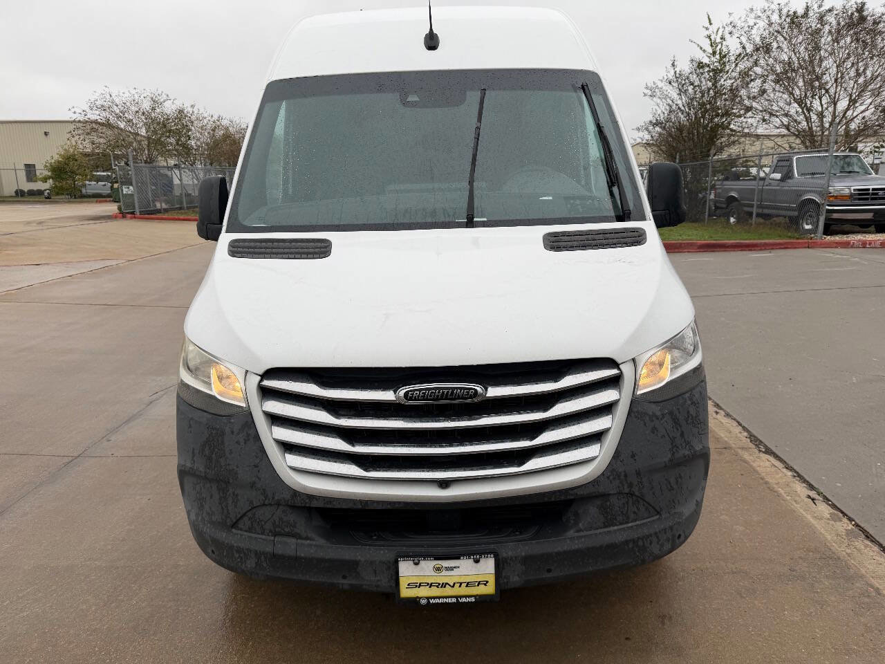 Used 2020 Freightliner Sprinter 2500 image 6