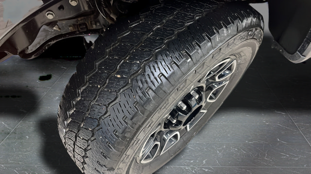 Used 2026 Ford F250 Platinum AWD/4WD image 40