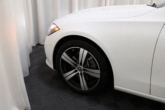 New 2025 Mercedes-Benz C 300 4MATIC Sedan image 7