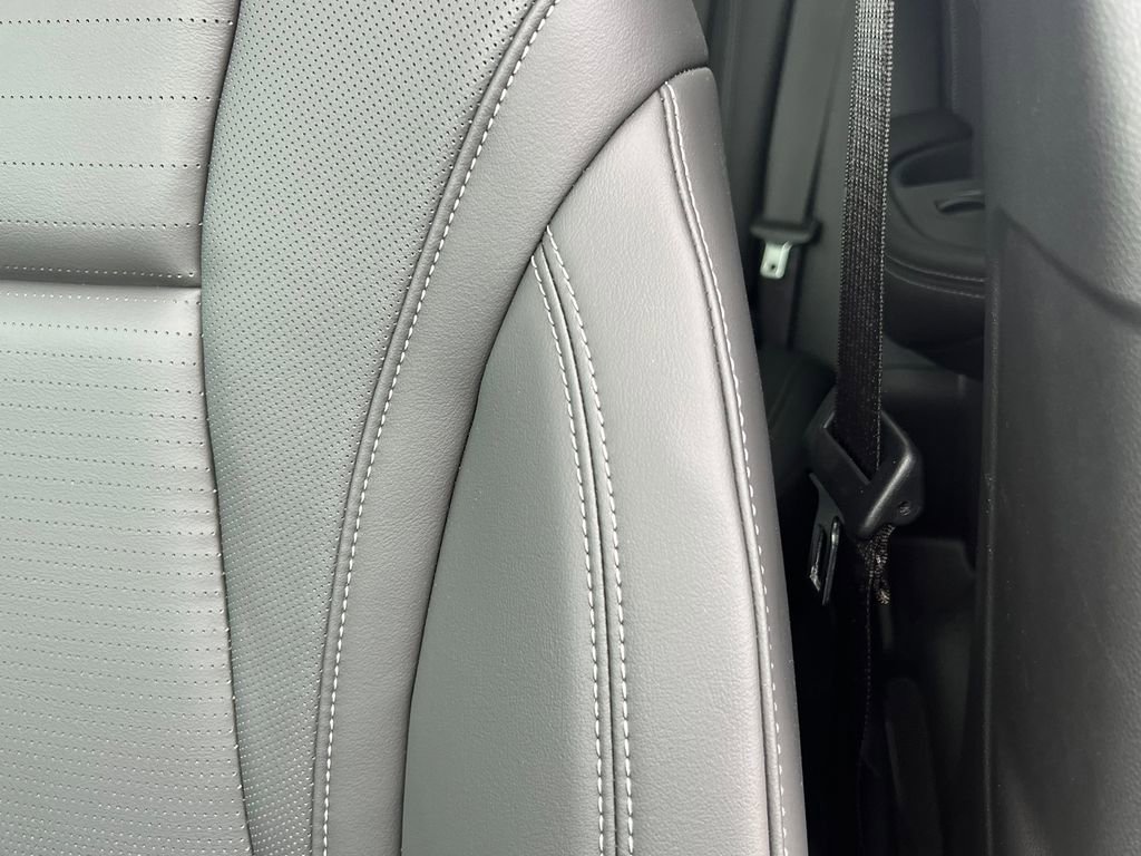 New 2025 Buick Envision Preferred image 13