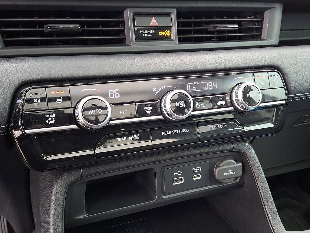 Certified 2023 Honda Pilot Elite image 16