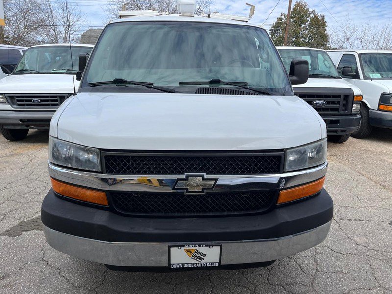 Used 2016 Chevrolet Express 2500 RWD 2500 135" image 2