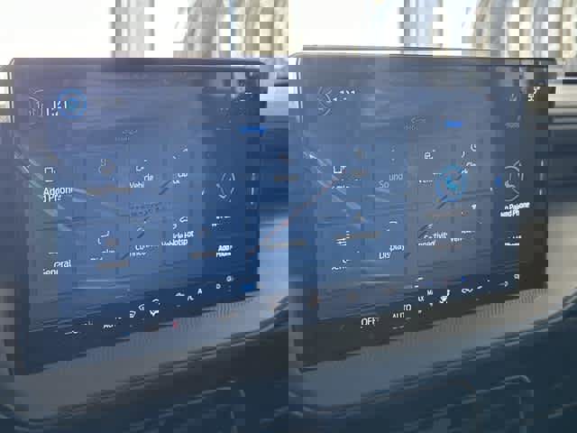 New 2025 Ford Maverick XL w/ Equipment Group 101A image 36