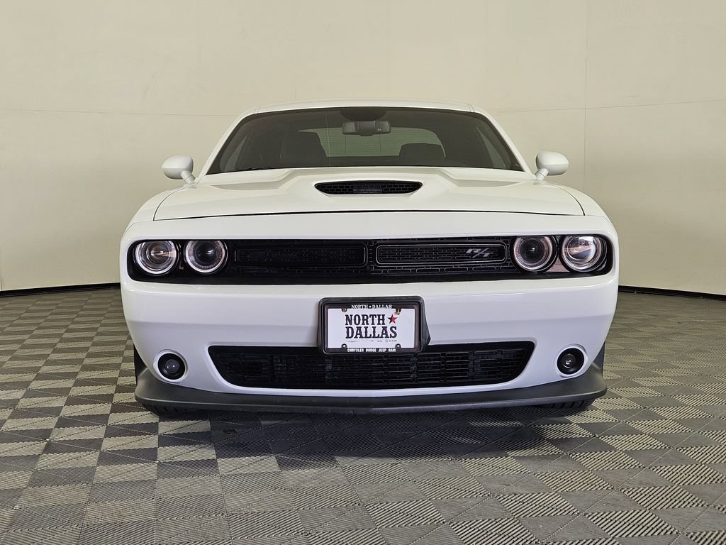 Used 2022 Dodge Challenger R/T w/ Blacktop Package RWD image 2