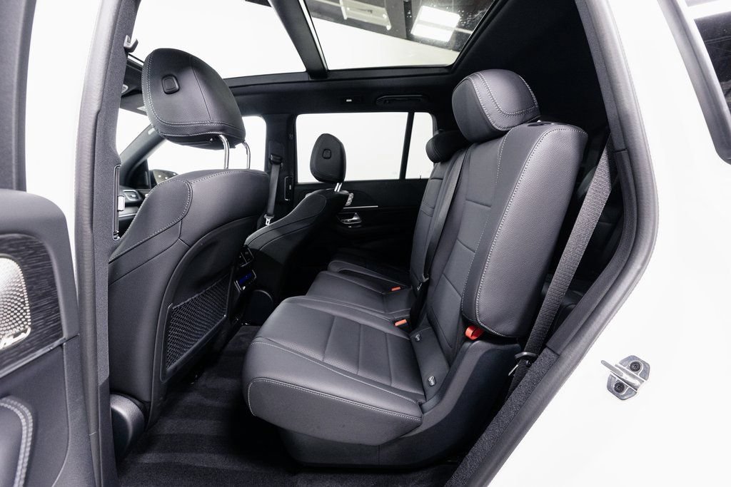 Used 2026 Mercedes-Benz GLS 450 4MATIC image 29