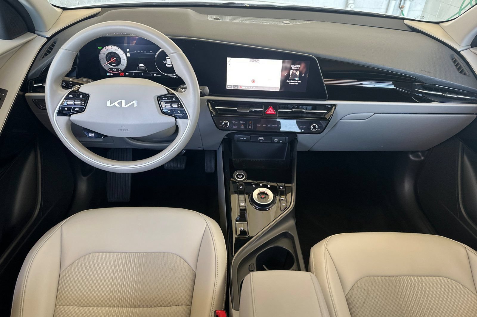 Certified 2023 Kia Niro Wind FWD image 14