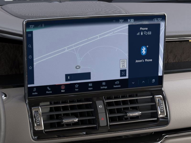 Used 2024 Lincoln Navigator Reserve image 14