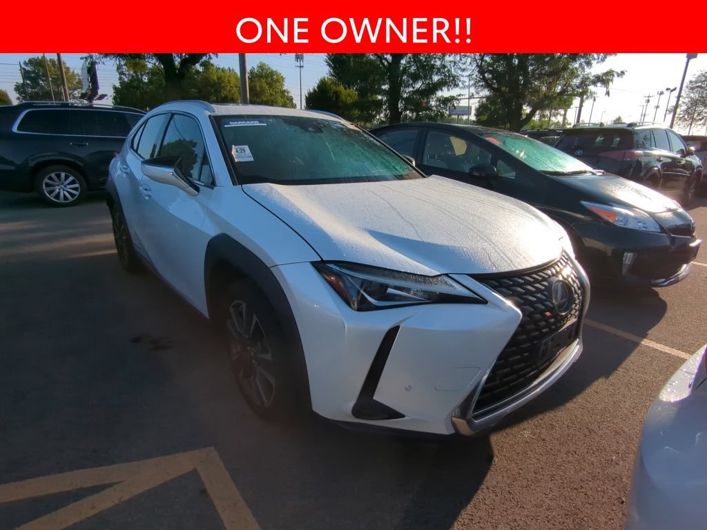 Used 2019 Lexus UX 250h AWD/4WD image 3