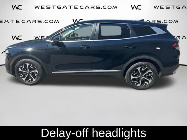 Used 2025 Kia Sportage EX FWD image 14