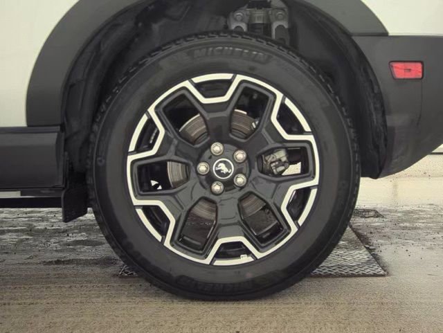 Used 2025 Ford Bronco Sport Outer Banks w/ Outer Banks Tech Package+ image 17