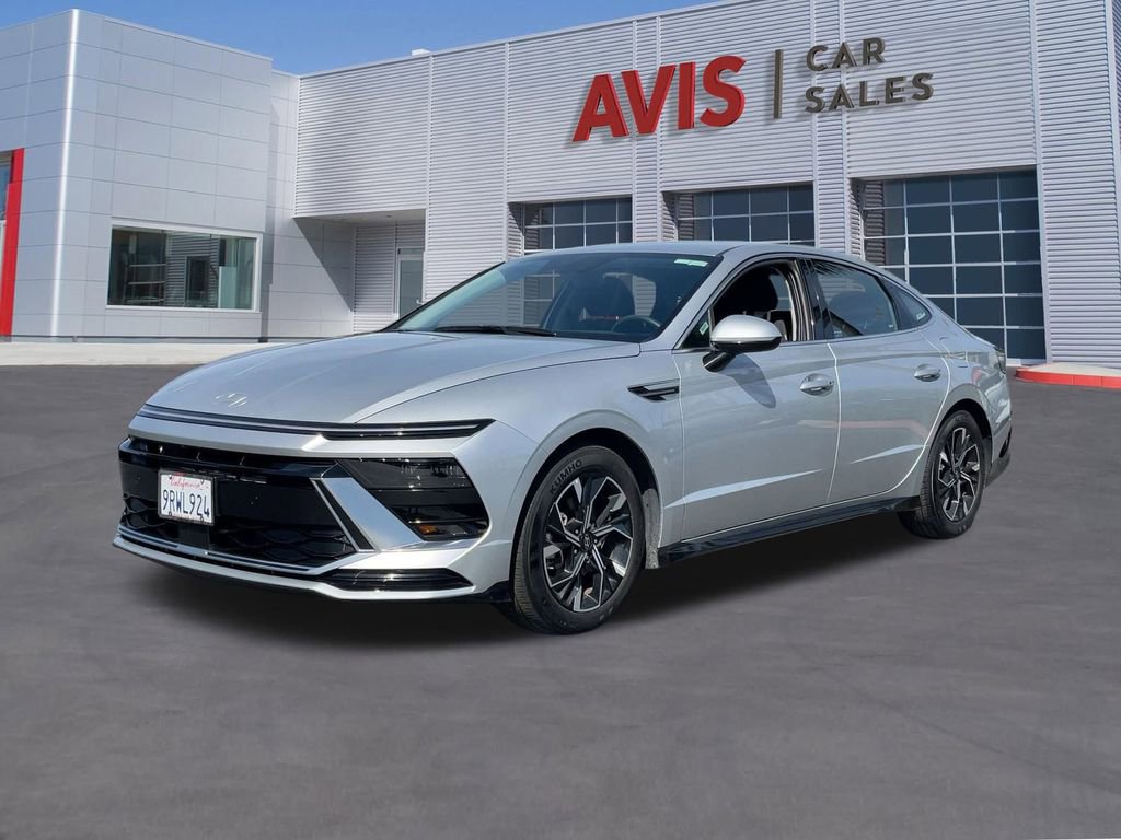 Used 2025 Hyundai Sonata SEL image 1