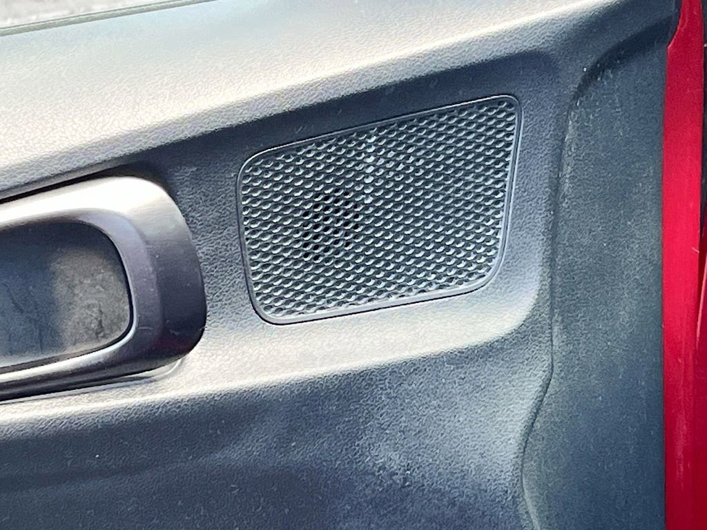 Used 2023 Hyundai Venue Limited w/ Cargo Package image 19