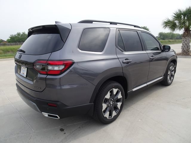 New 2026 Honda Pilot Touring image 4