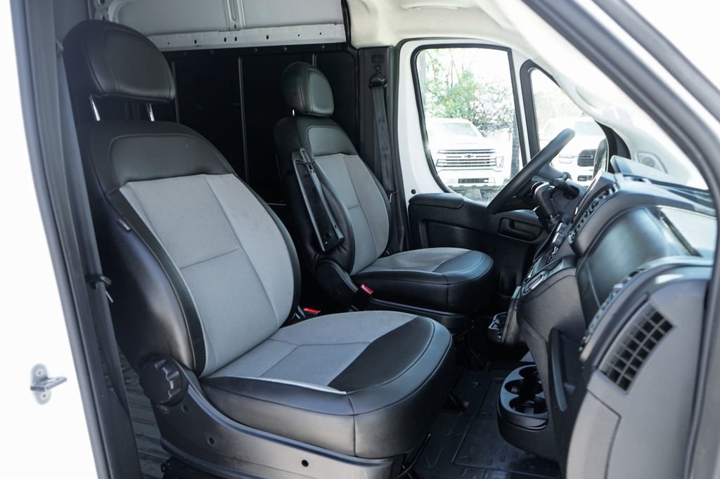 Used 2025 RAM ProMaster 2500 w/ Convenience Group FWD image 34