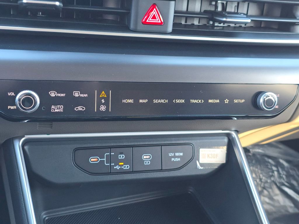 New 2026 Kia Carnival LXS image 11