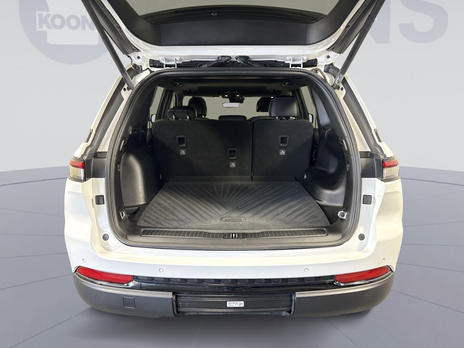 Used 2023 Jeep Grand Cherokee Altitude image 25