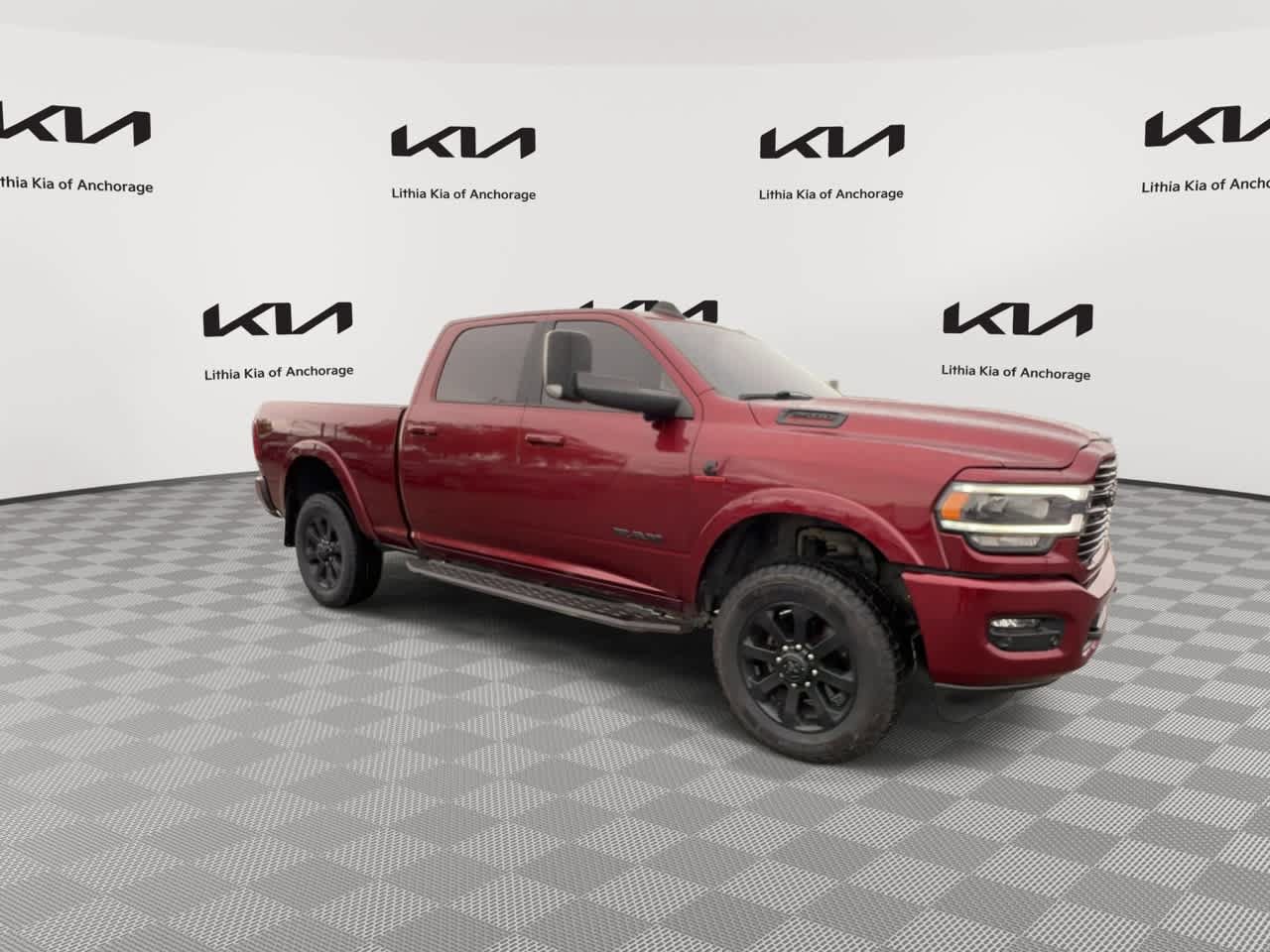 Used 2021 RAM 2500 Laramie AWD/4WD image 2