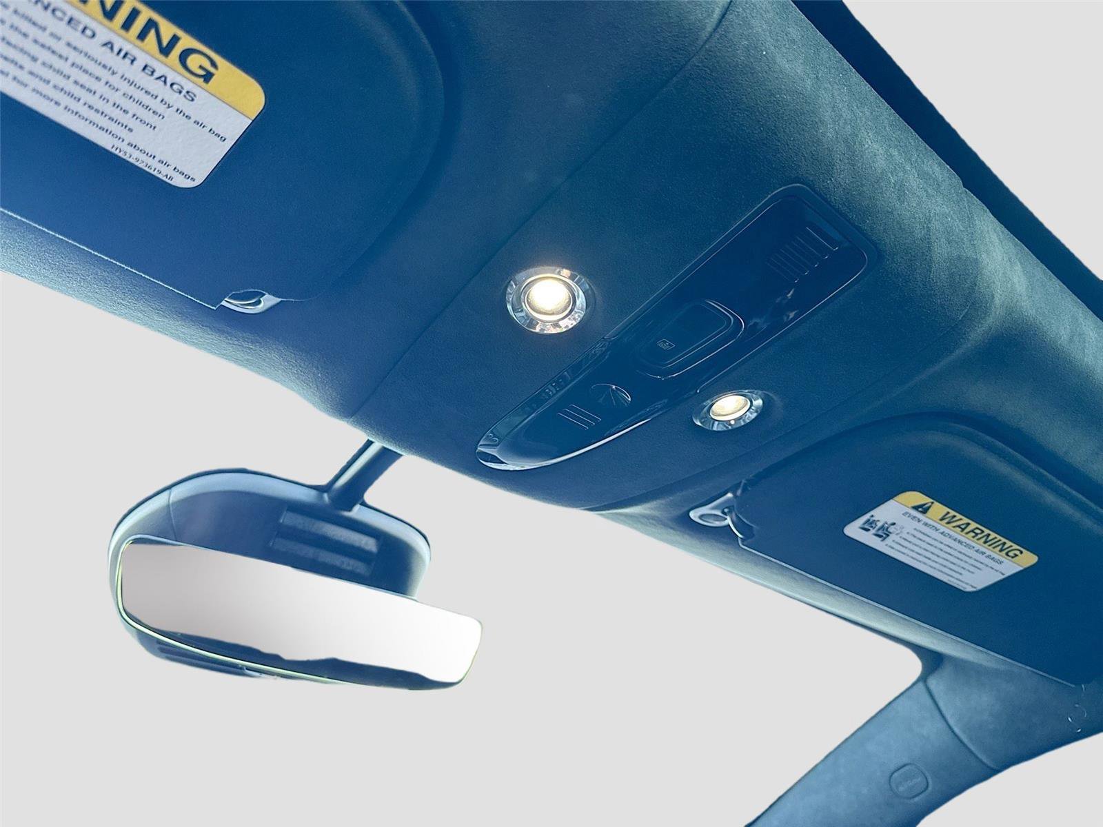 Used 2021 Aston Martin DBX image 15