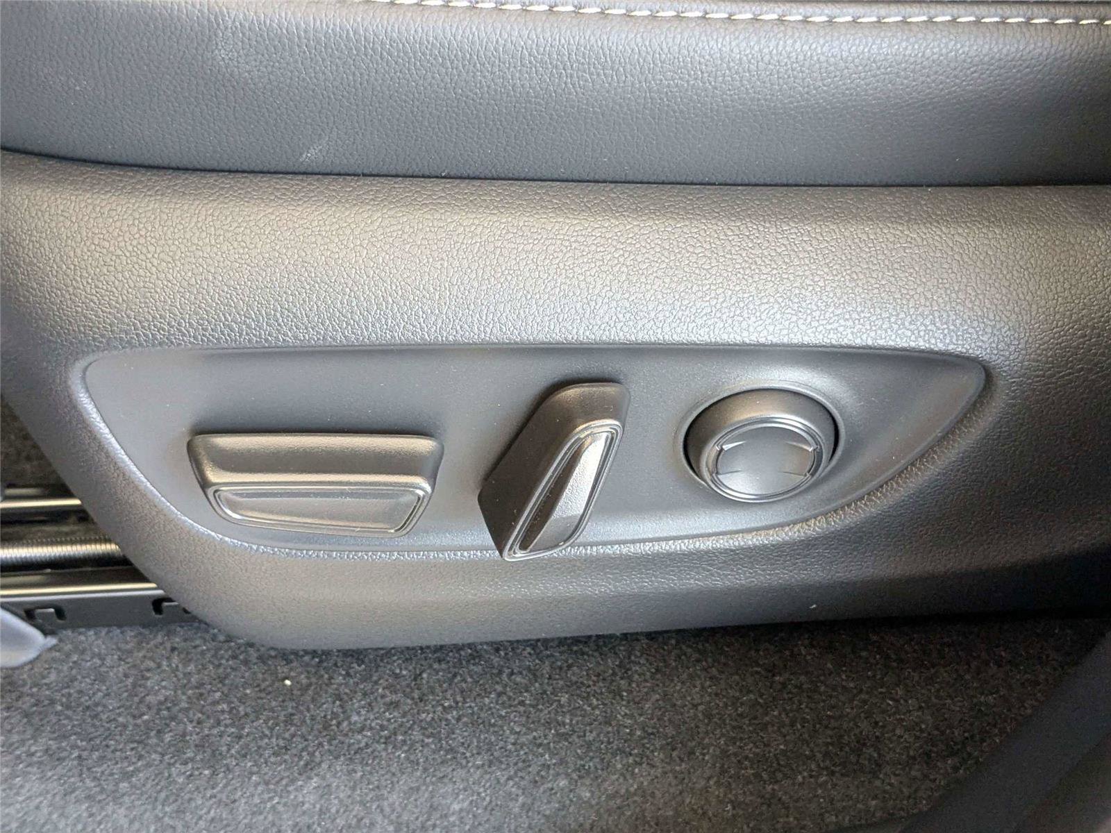 New 2026 Toyota Land Cruiser image 11