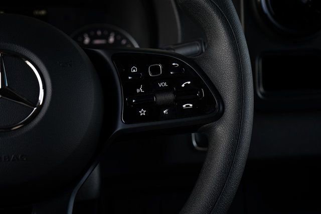 Used 2023 Mercedes-Benz Sprinter 2500 image 23