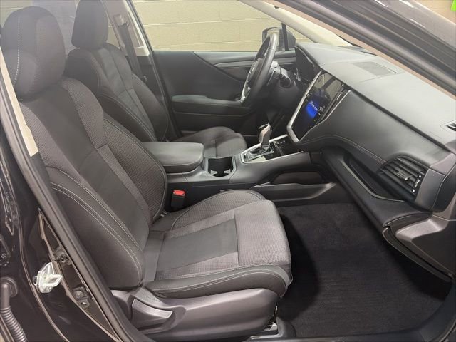 Used 2024 Subaru Outback Premium AWD/4WD image 11