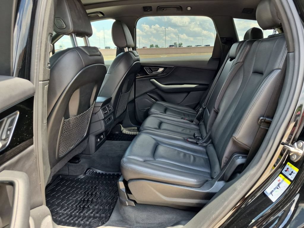 Used 2018 Audi Q7 3.0T Premium Plus w/ Premium Plus Package AWD/4WD image 10