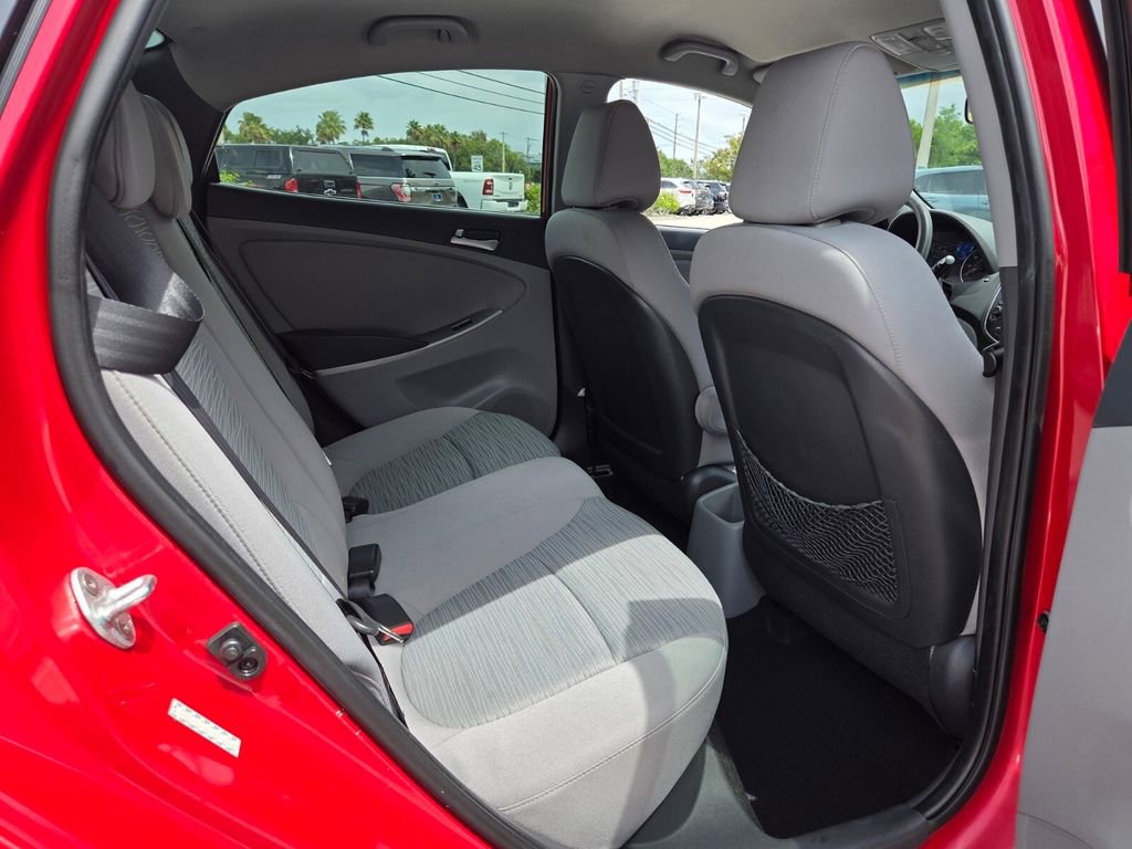 Used 2016 Hyundai Accent SE FWD image 17
