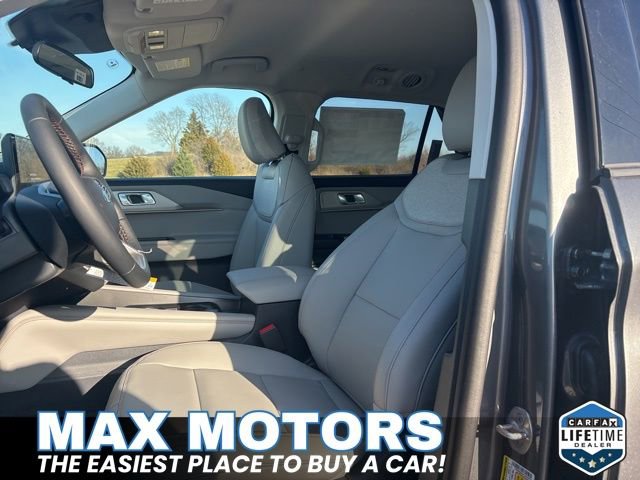 New 2026 Ford Explorer Active w/ Active Comfort Package image 16