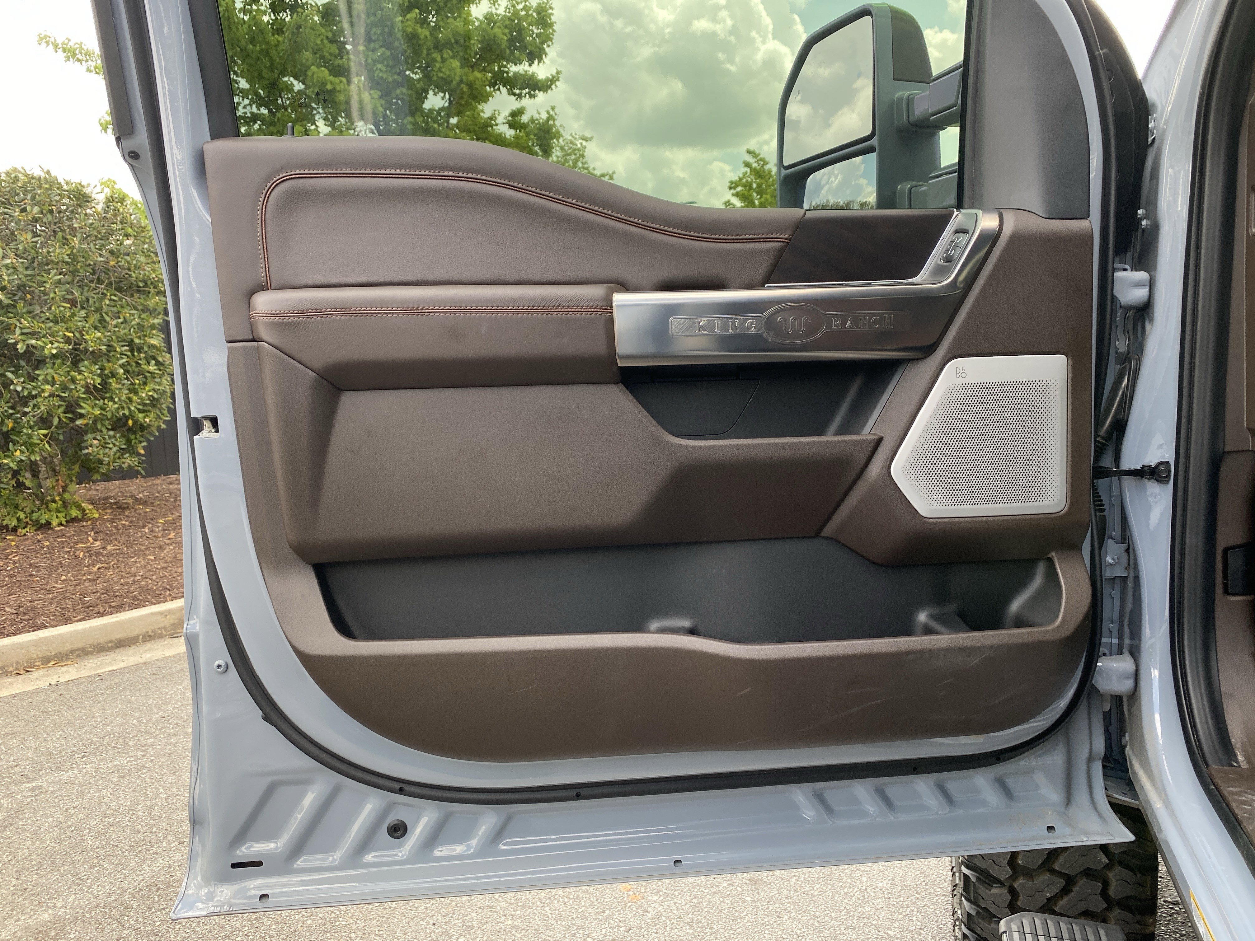 Used 2026 Ford F450 King Ranch w/ Chrome Package image 24